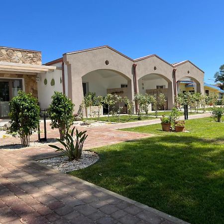 Domoemare Hotell Siniscola Exteriör bild